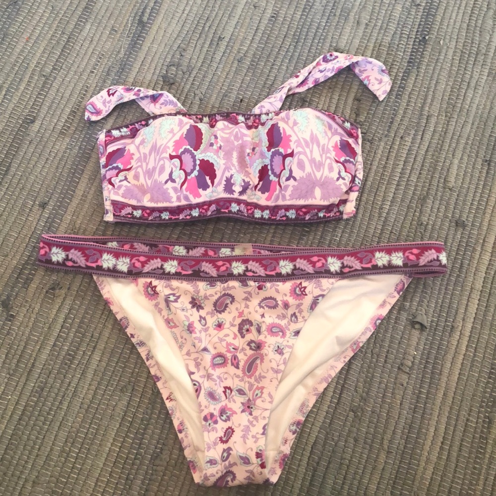 VS bikini